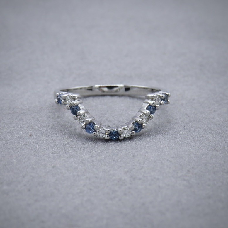 sapphire and diamond platinum curved band