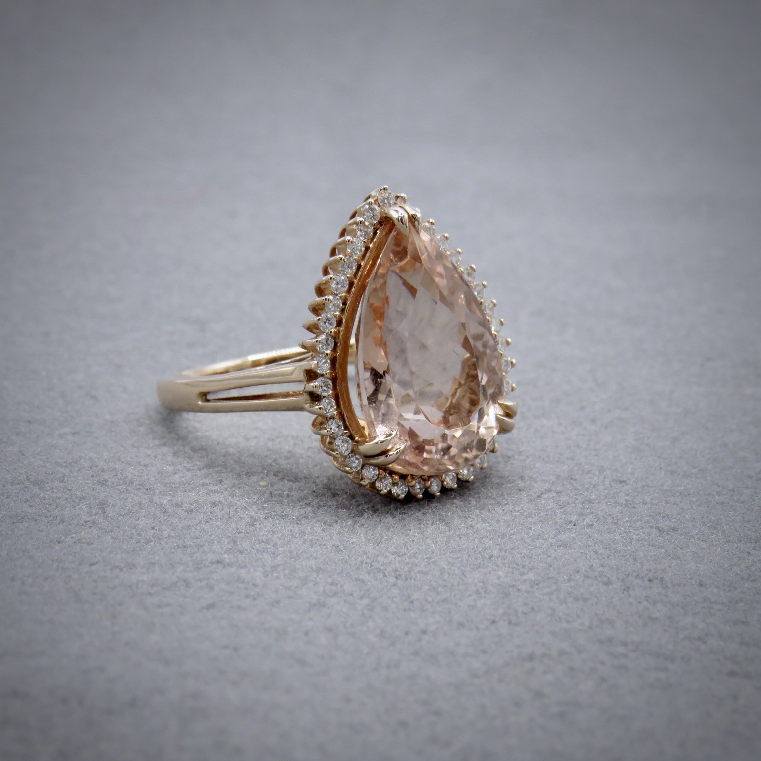 rose gold and morganite ring