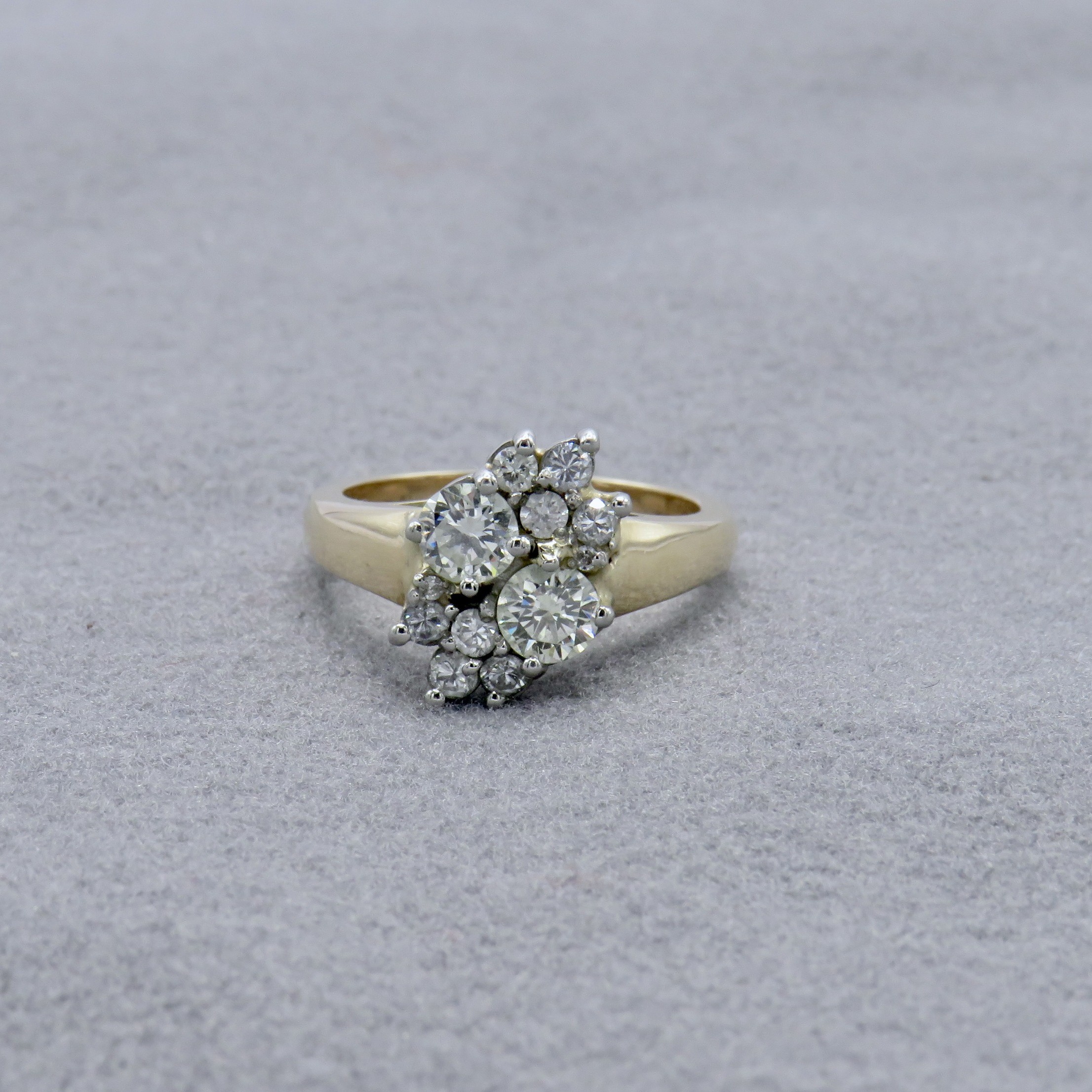 Diamond cluster ring