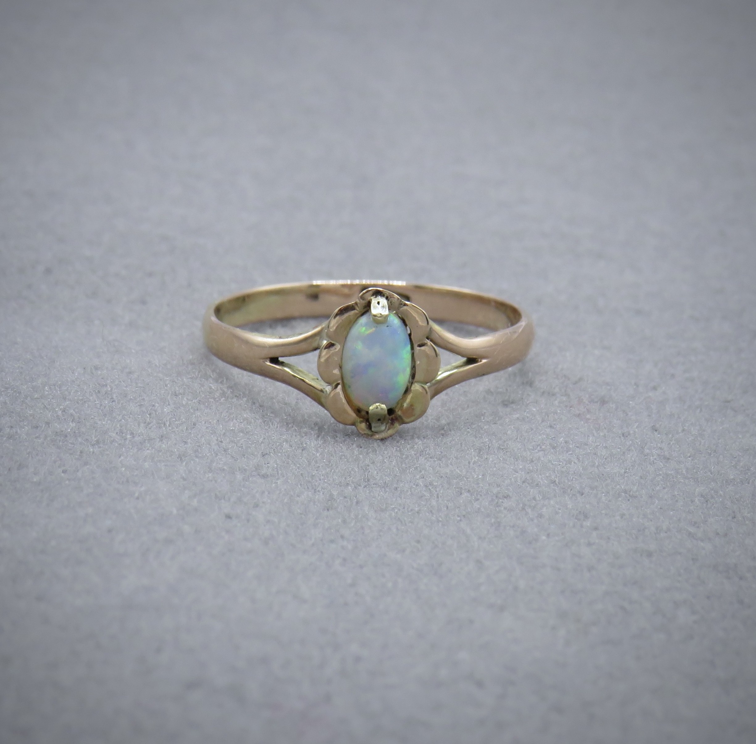 Opal and gold ring